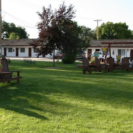 Covered Wagon Motel Lusk Wy Extérieur photo